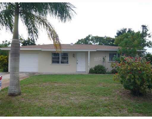 109 NW Revere St., Port Charlotte, FL 33952