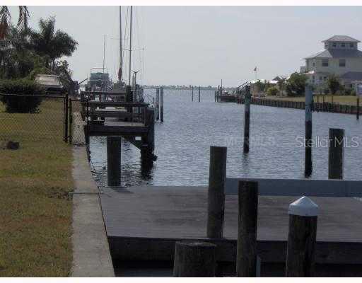 182 SE Severin Rd., Port Charlotte, FL 33952