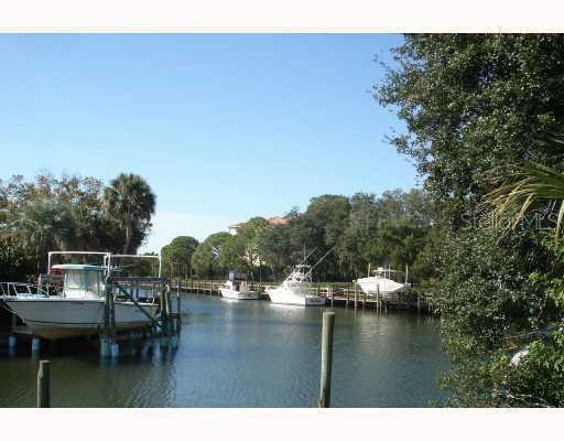 119 Villa Dr., Osprey, FL 34229