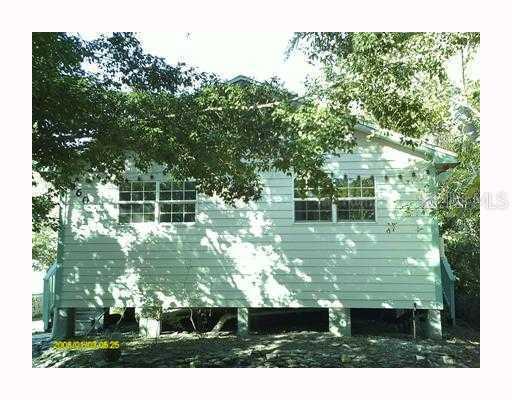 460 W Perry St., Englewood, FL 34223