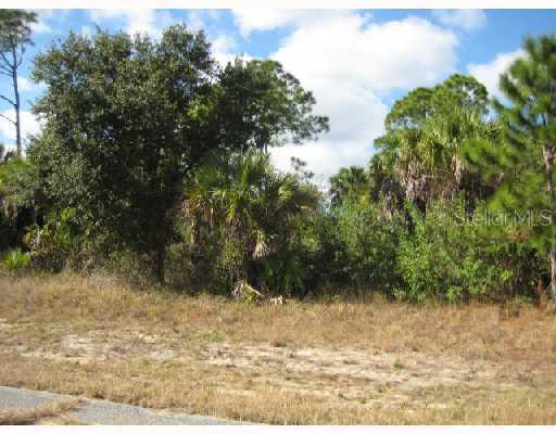 Mattox Cir., North Port, FL 34288