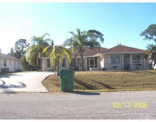807 Dolphin Ave, Port Charlotte, FL 33948