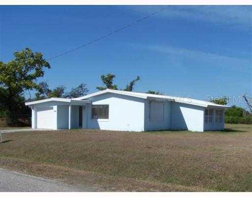 529 Rio Vista Ave., Punta Gorda, FL 33982