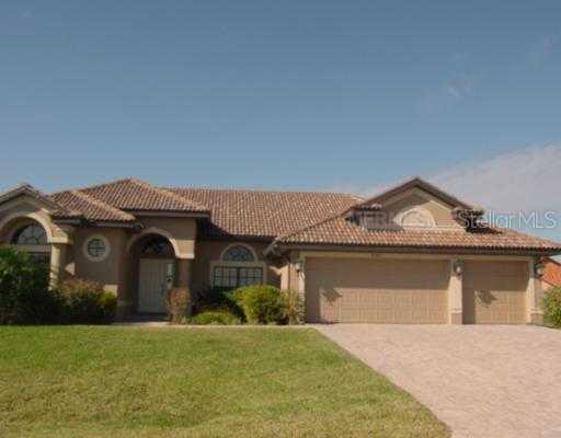 8283 Tracy Cir., Port Charlotte, FL 33981