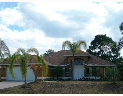 2501 Price Blvd., North Port, FL 34286