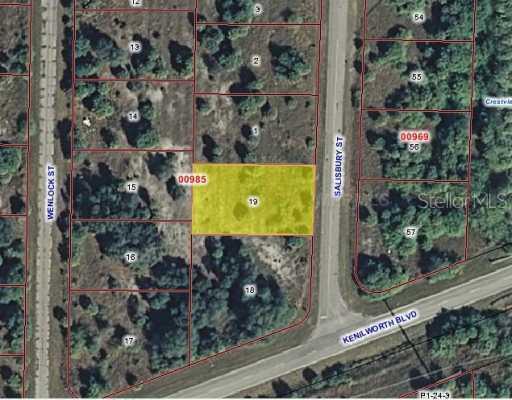 457 Salisbury St., Port Charlotte, FL 33954