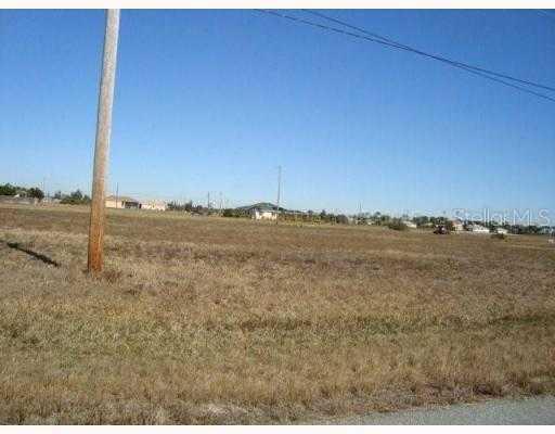 3223 NW 15th Ter., Cape Coral, FL 33993