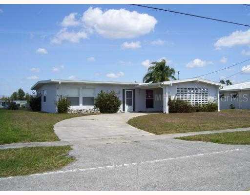 2223 Easy St., Port Charlotte, FL 33952