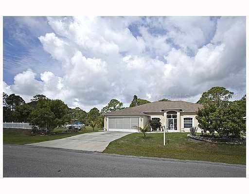 5377 Burgner St., Port Charlotte, FL 33981
