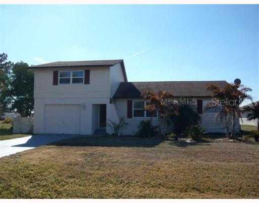 27051 Curitiba Dr., Punta Gorda, FL 33983