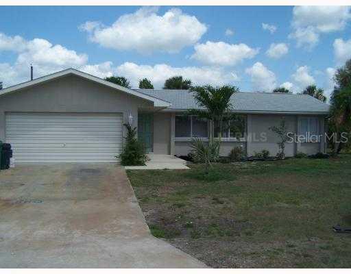 860 Mensh Ter., Port Charlotte, FL 33948