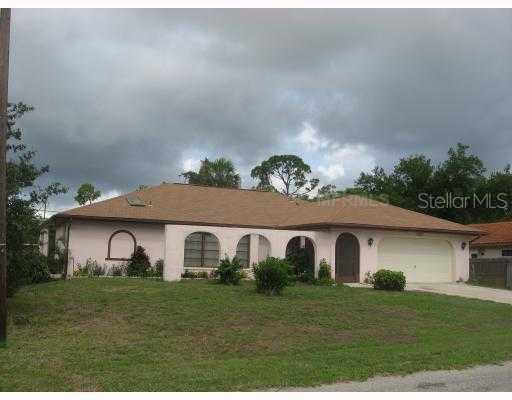 383 Kenova St., Port Charlotte, FL 33954
