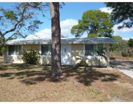 1570 Philip Pl, Englewood, FL 34223