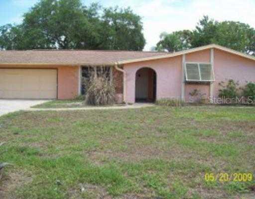 19 Oakland Hills Ct., Rotonda West, FL 33947