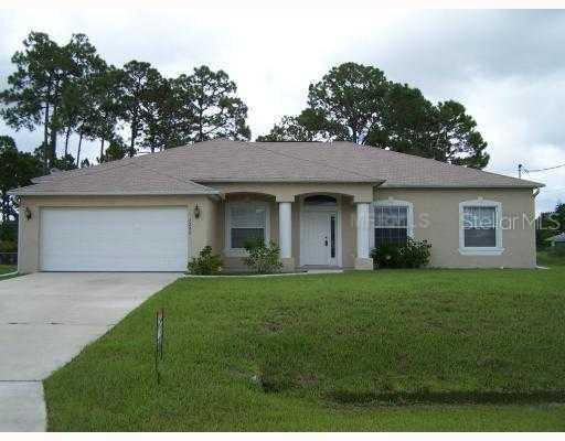 2208 De Vore St., North Port, FL 34291