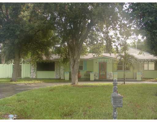 100 Bonita St., Placida, FL 33946
