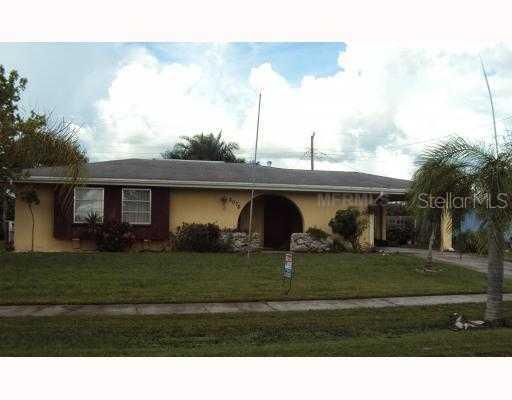 6076 Mayberry Ave., North Port, FL 34287