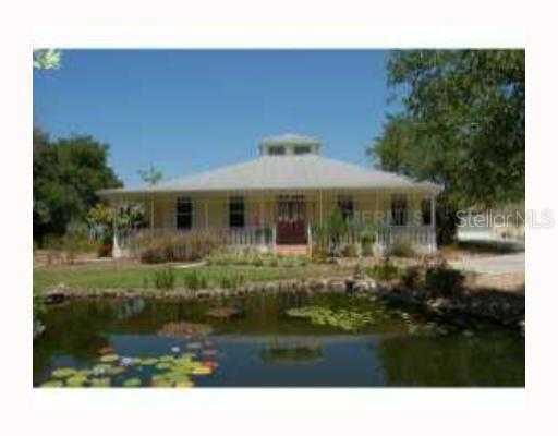 1047 N San Mateo Dr., North Port, FL 34288