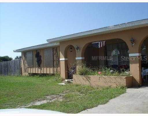 4033 Yucatan Cir., Port Charlotte, FL 33948