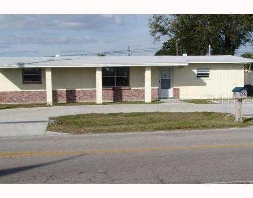 654 Aqui Esta Dr., Punta Gorda, FL 33950