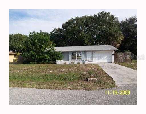 615 Roanoke Rd., Venice, FL 34293