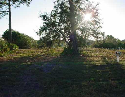 207 Antis Dr., Rotonda West, FL 33947