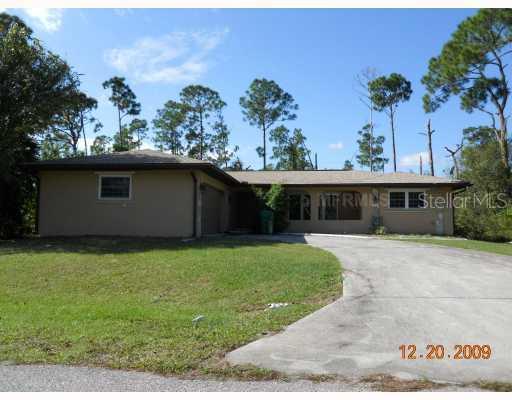 1041 Comstock St., Port Charlotte, FL 33952