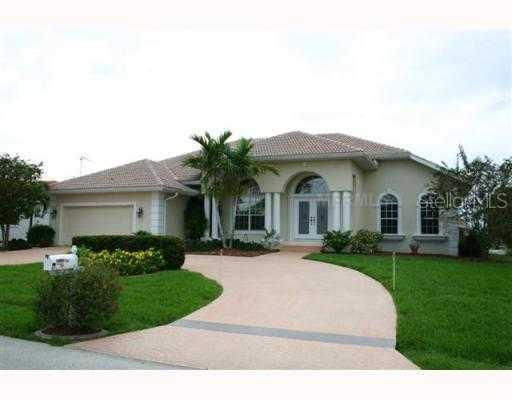 425 Panarea Dr., Punta Gorda, FL 33950
