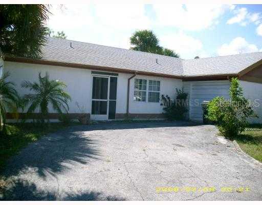 8001 Lombra Ave., North Port, FL 34287