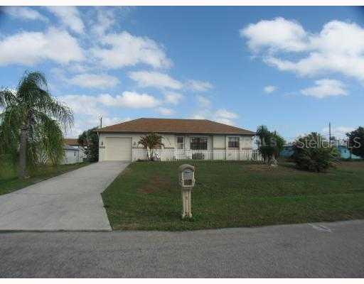 2714 Wisteria Pl., Punta Gorda, FL 33950