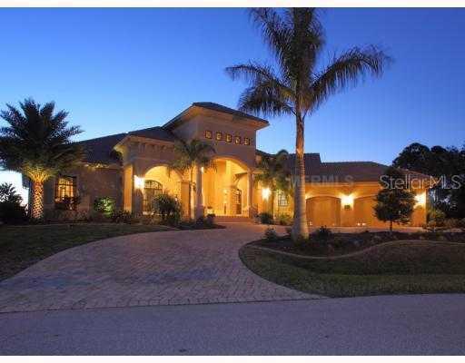 117 Creek Dr., Port Charlotte, FL 33952
