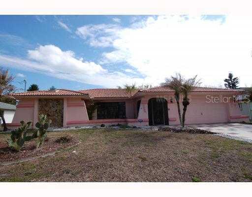 21175 Cottonwood Ave., Port Charlotte, FL 33952