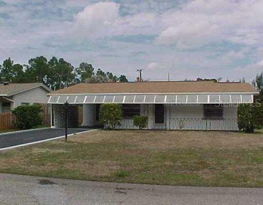 11394 1st Ave., Punta Gorda, FL 33955