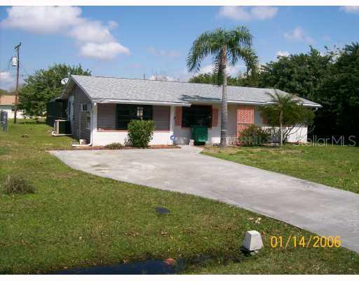 730 Riviera Dr., Punta Gorda, FL 33982