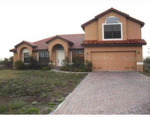 8099 Tracy Cir., Port Charlotte, FL 33981