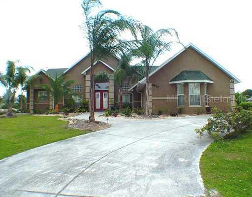 6977 Helliwell St., North Port, FL 34291