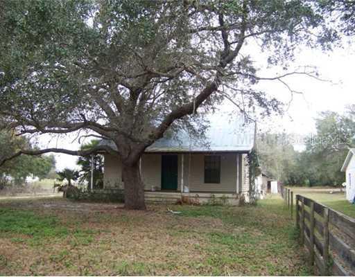 2442 NE Snow St., Arcadia, FL 34266