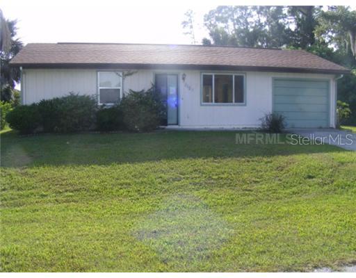 818 Haleybury St., Port Charlotte, FL 33948