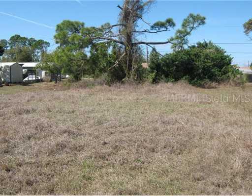 662 Gaines St, Port Charlotte, FL 33952