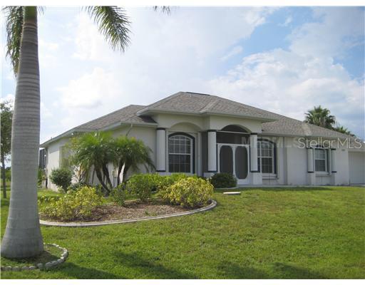8050 Tracy Circle, Port Charlotte, FL 33981