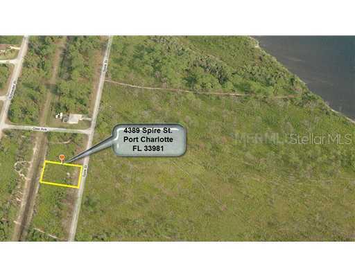 4389 Spire St., Port Charlotte, FL 33981