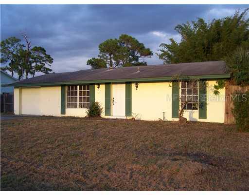 1116 Hinton St., Port Charlotte, FL 33952