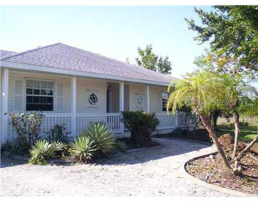 9556 Singer Cir., Port Charlotte, FL 33981