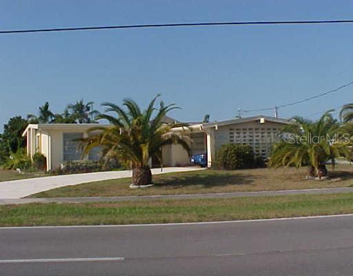 21501 Edgewater Dr., Port Charlotte, FL 33952