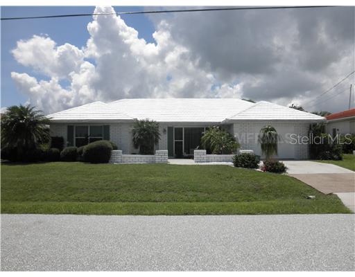 127 Leland St., Port Charlotte, FL 33952