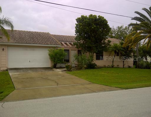 3886 Bordeaux Dr., Punta Gorda, FL 33950