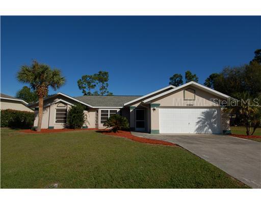 23506 Clay Ave., Port Charlotte, FL 33954