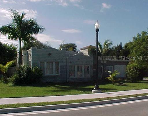 415 Carmalita St. #111 & 112, Punta Gorda, FL 33950