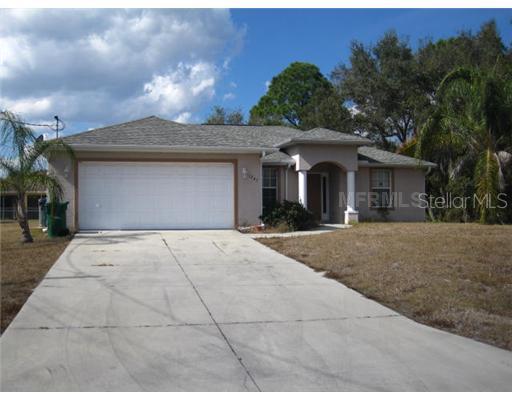 1247 Boswell St., North Port, FL 34288