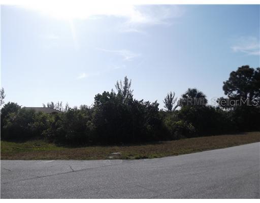 10438 Sunday Dr., Port Charlotte, FL 33981